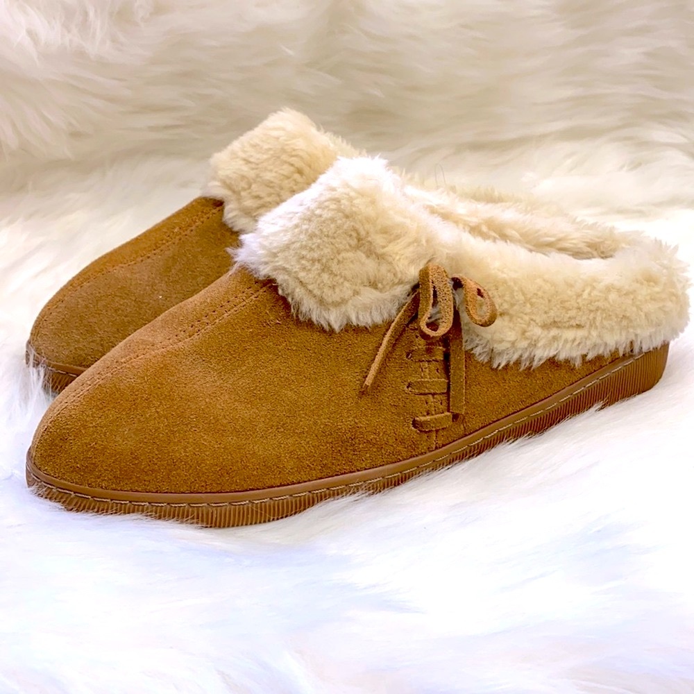 Minnetonka Leather slippers mules Faux fur Sherpa